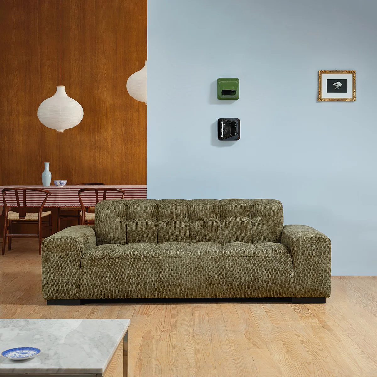 Gerades 3-Sitzer-Sofa aus khakifarbenem Geflechtvelours