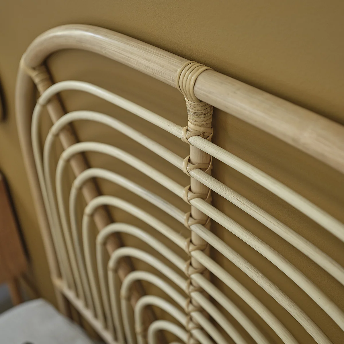 Abgerundetes Kopfteil für Kinderbett aus Rattan 90 cm - Image 4