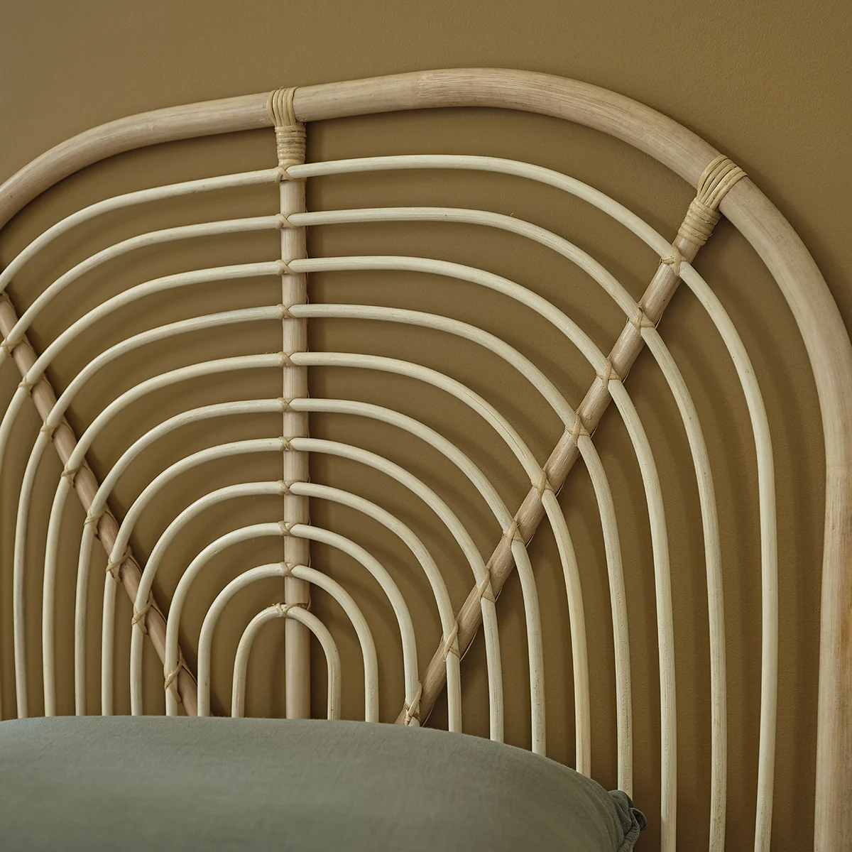 Abgerundetes Kopfteil für Kinderbett aus Rattan 90 cm - Image 5