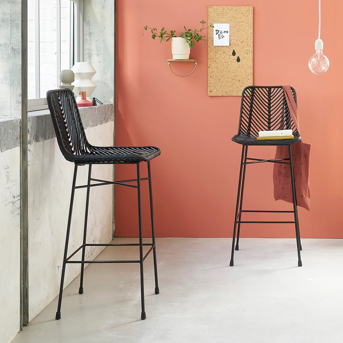Barhocker aus Rattan und schwarzem Metall - Image 6