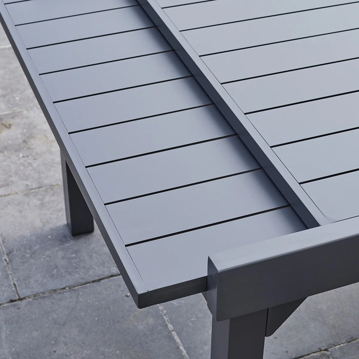 Ausziehbarer Gartentisch aus grauem Aluminium 6/10-Sitzer - Image 4