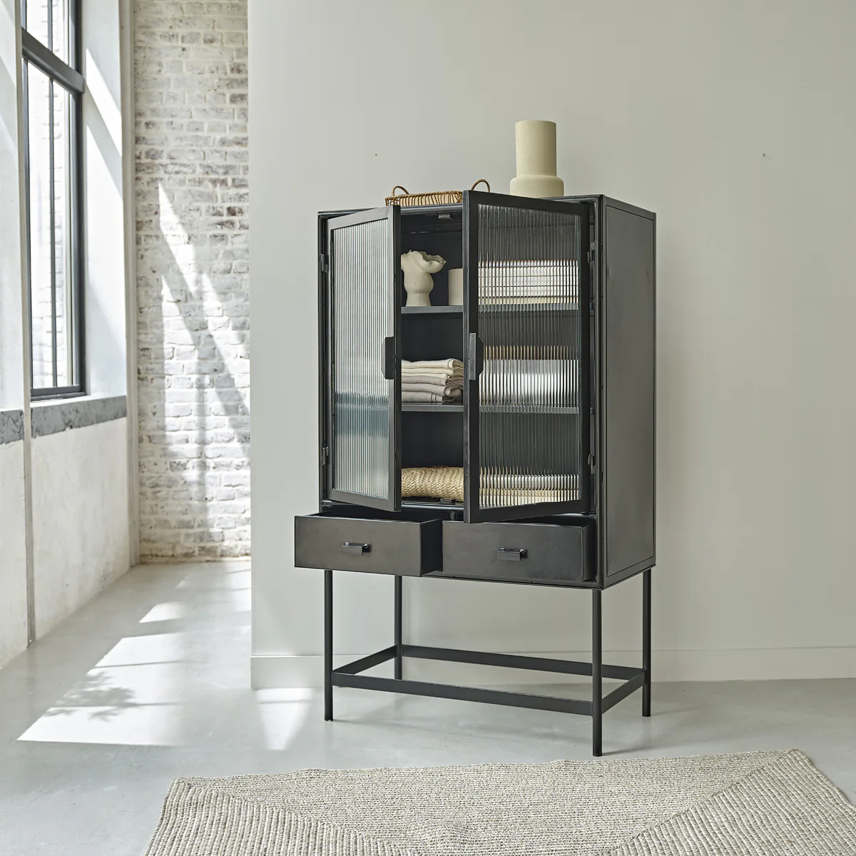 Geschirrschrank aus Metall und Wellglas 90 cm - Image 3