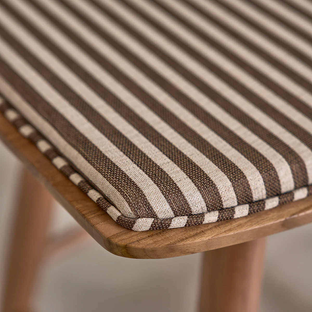 Barhocker aus massivem Teakholz und gestreifter Sitzfläche, 45 cm - Image 6