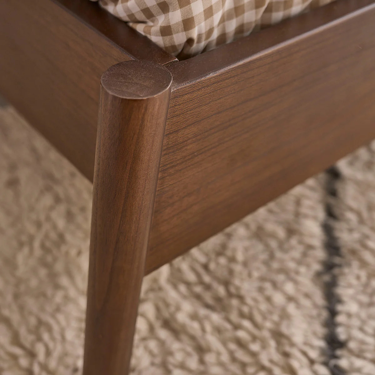Holzbett aus Mindi-Holz mit Walnuss-Finish, 180 cm, mit Lattenrost - Image 4