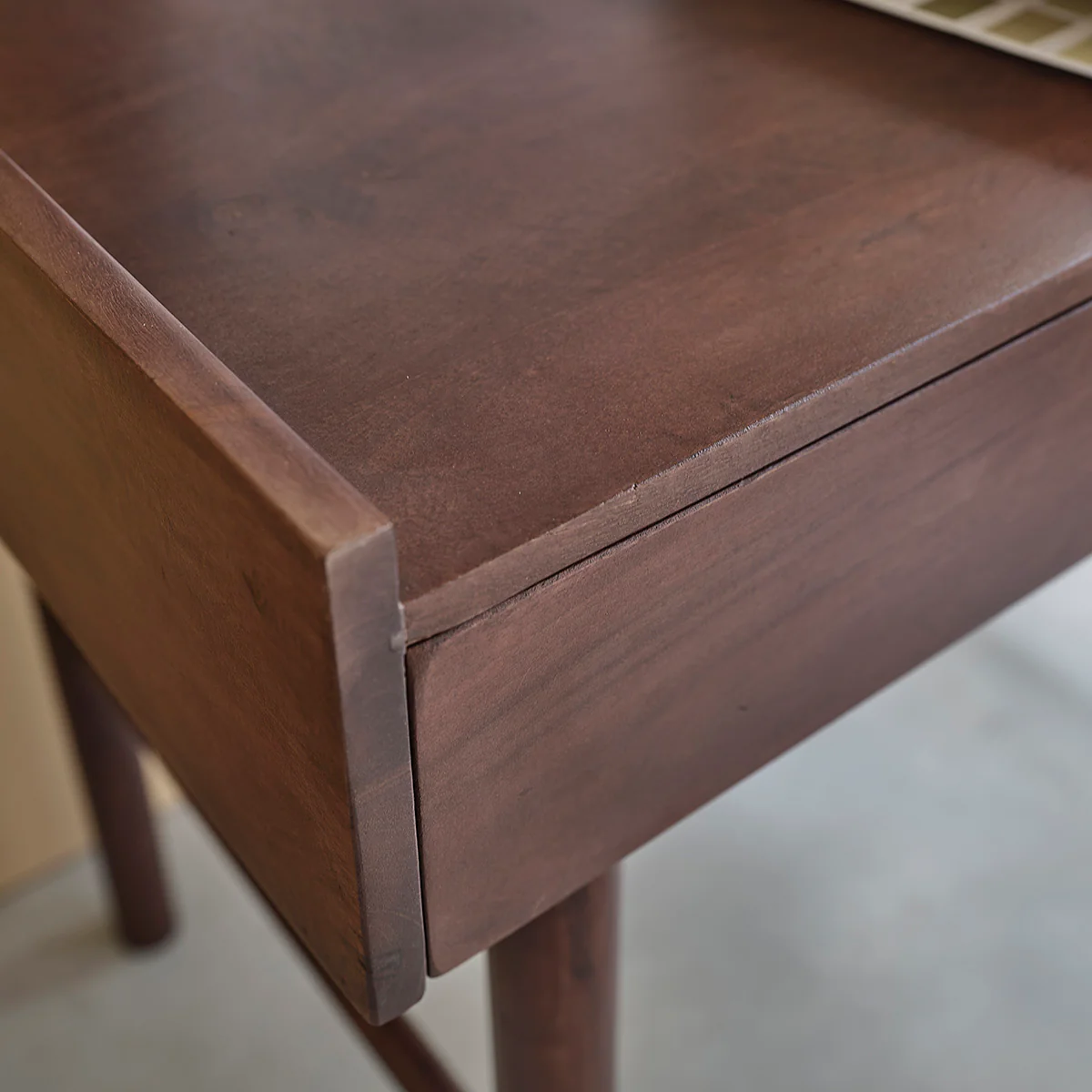 Schreibtisch aus massivem Mangoholz 125 cm - Image 6