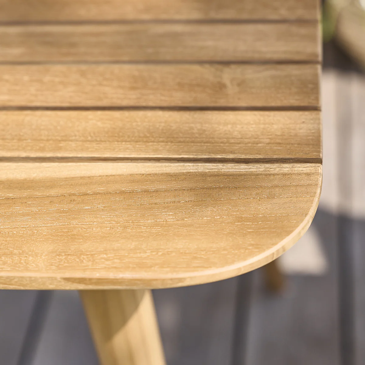 Quadratischer Gartentisch aus massivem Teakholz für 2 bis 4 Pers. - Image 4