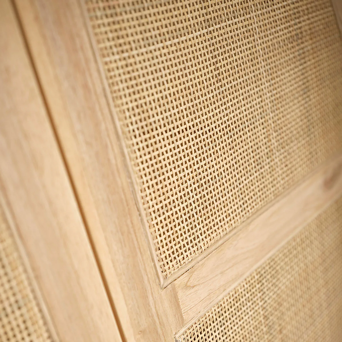 Schrank aus massivem Mindi und mit Rohrgeflecht 90 cm - Image 4