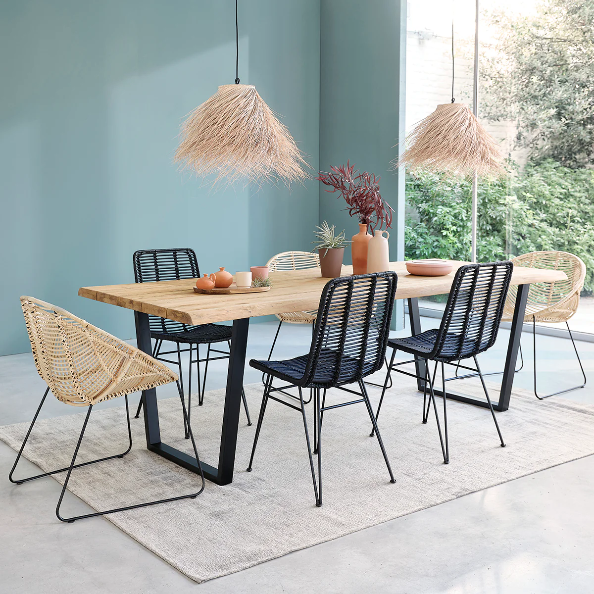 Tisch aus massivem recyceltem Teakholz und Metall 10 pers.