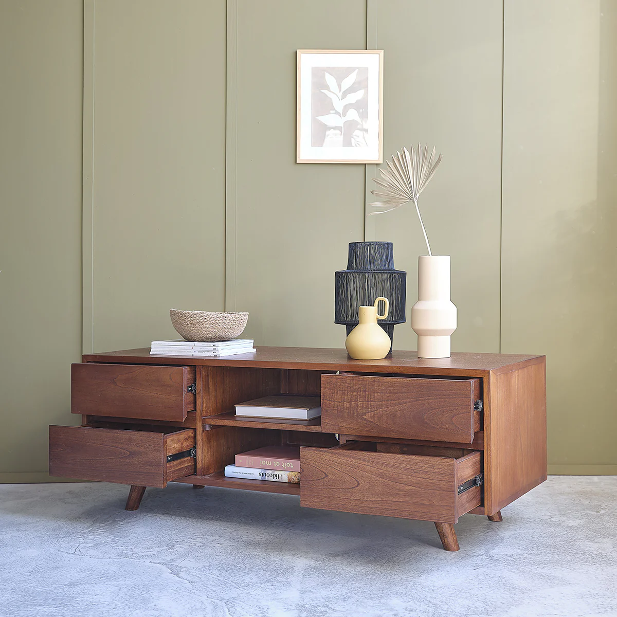 TV-Möbel aus massivem Mindiholz mit Nussbaum-Oberfläche, 140 cm - Image 3